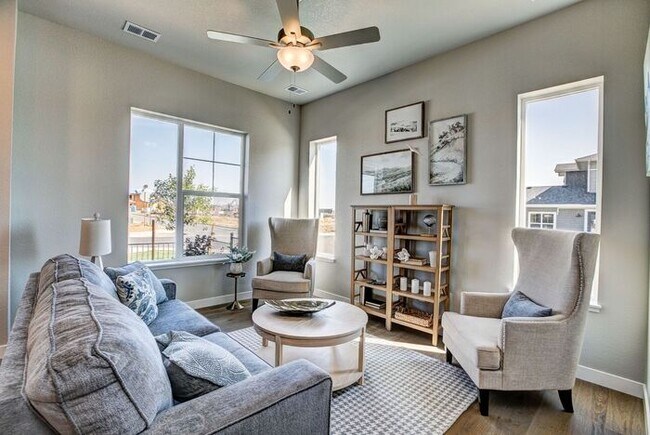 Foto del edificio - Looking For A Place to Call Home? Newly Bu...