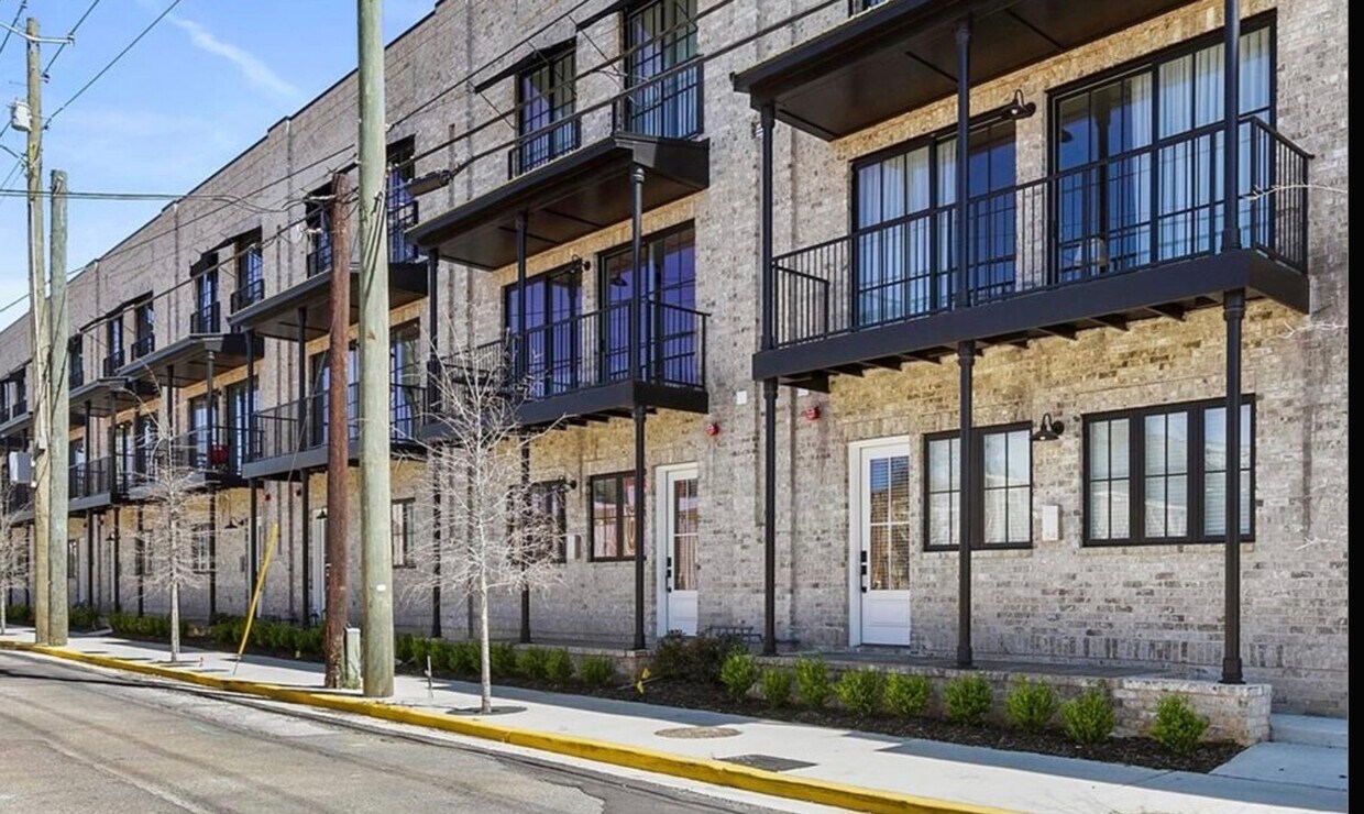 Foto principal - 812 Red Drew Ave