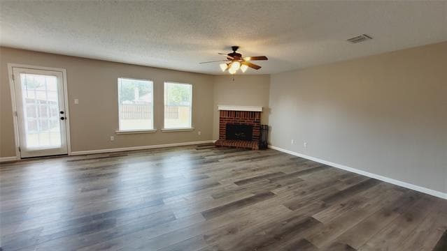 Building Photo - 2714 Kernville Dr