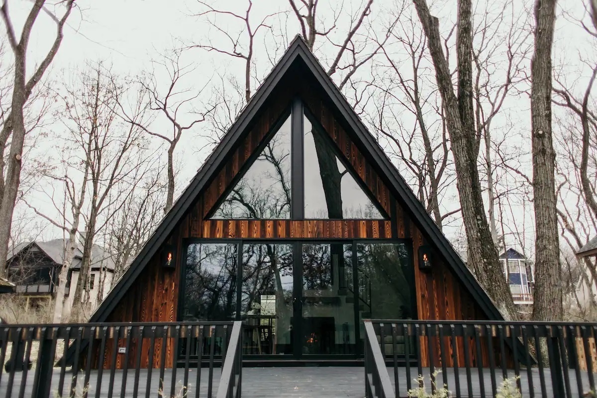 529 Mesita Rd, Fontana, WI 53125 House Rental in Fontana, WI