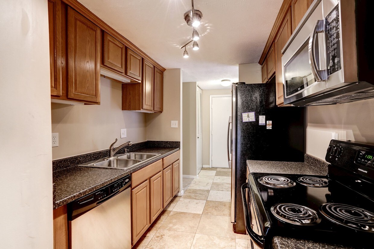 Foto principal - 2262 Marginella Dr