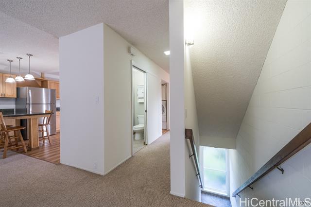 Building Photo - 46-405-405 Kahuhipa St