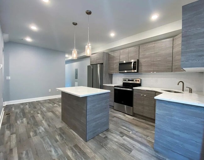 Foto del edificio - 623 N 36th St