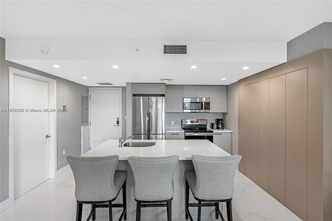 Foto del edificio - 1150 101st St