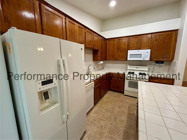 Foto del edificio - Charming 3 Bed/2 Bath + Office in SW Baker...