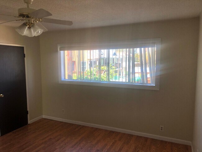 Foto del edificio - 339 N Colorado Plz