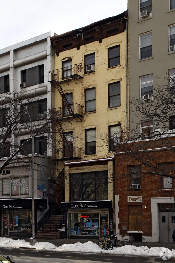 Building Photo - 138 Second Ave