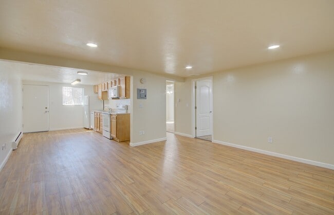 Photo - 375 S Depew St (Lakewood, CO) Apartment