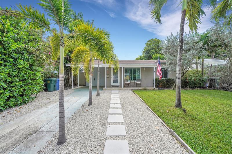 Foto principal - 5300 NE 3rd Ave