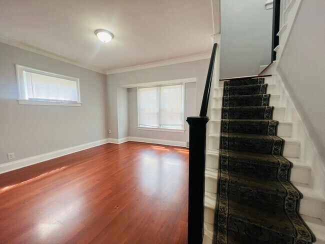 Foto del edificio - Charming 3-Bedroom Home – Don’t Miss This One