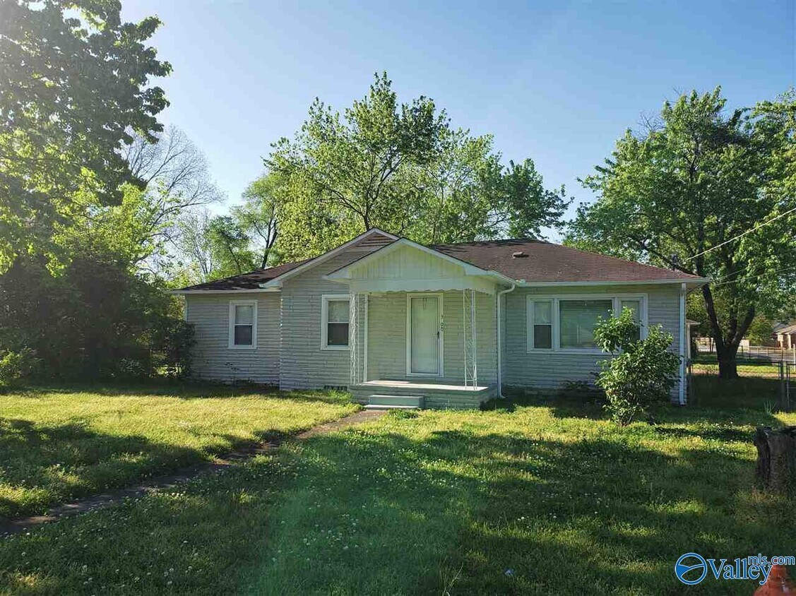 Primary Photo - 300 Beirne Ave NE