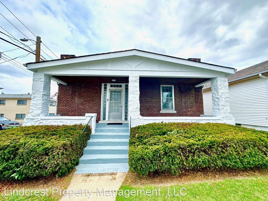 4885 Hamburg Ave, St. Louis, MO 63123 House Rental in St. Louis, MO