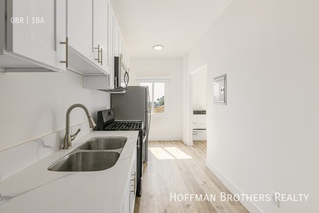 Foto del edificio - 1623 Mariposa Ave