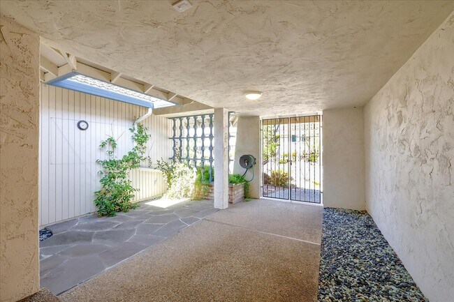 Foto del edificio - Coming Soon Premier San Carlos Hills Singl...