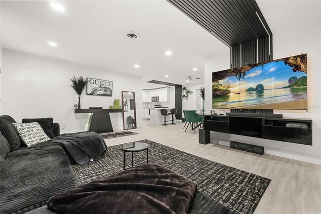 Building Photo - 2909 Hargill Dr
