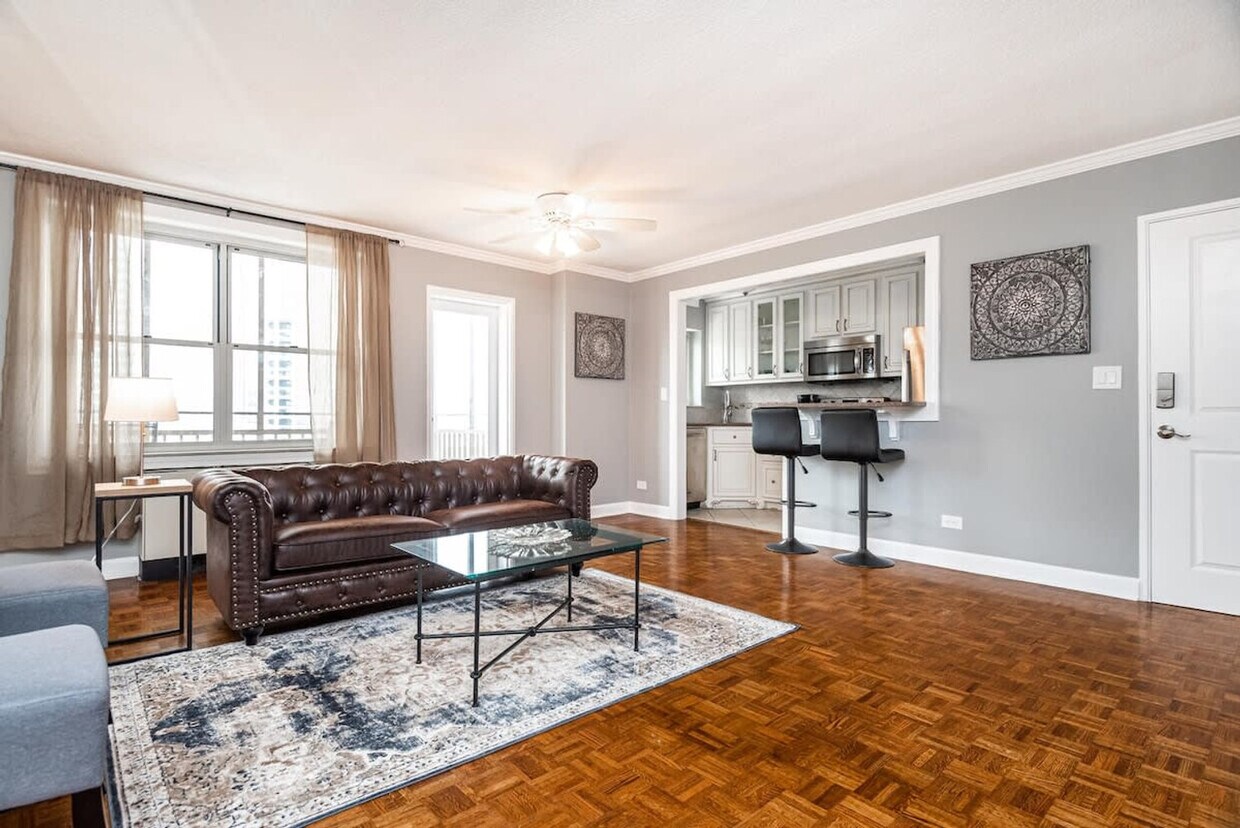 Foto principal - 300 W Peachtree St NW