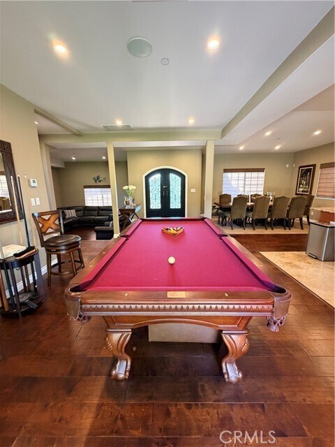 Foto del edificio - 104 Avenida Caballeros