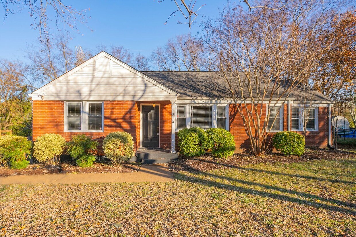 Foto principal - Beautiful East Nashville Home for Rent!