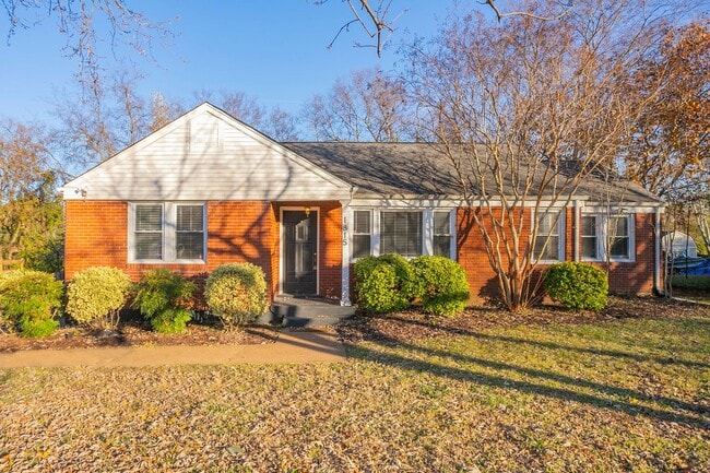 Building Photo - 1815 Tammany Dr