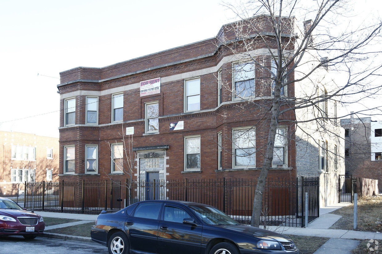 Building Photo - 7003-7005 S Carpenter St