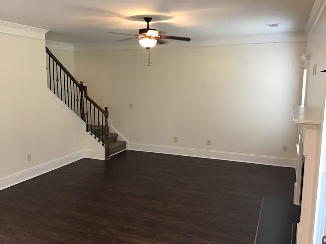 Foto del edificio - 485 Pittman Mill Ct
