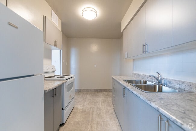 2 chambres, 1 salle de bain - Cuisine - 2600 Jane St