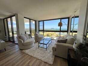 Building Photo - 322 Aoloa St