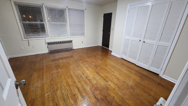 Building Photo - 90 Schuyler Ave