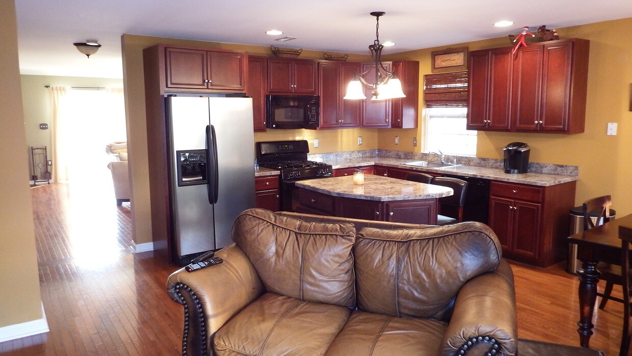 196 Wilde Ave, Drexel Hill, PA 19026 Townhome Rentals in Drexel Hill