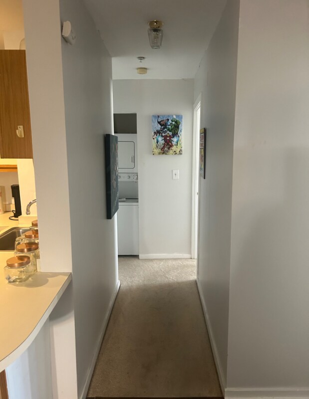 Foto del edificio - 1025 N Madison St