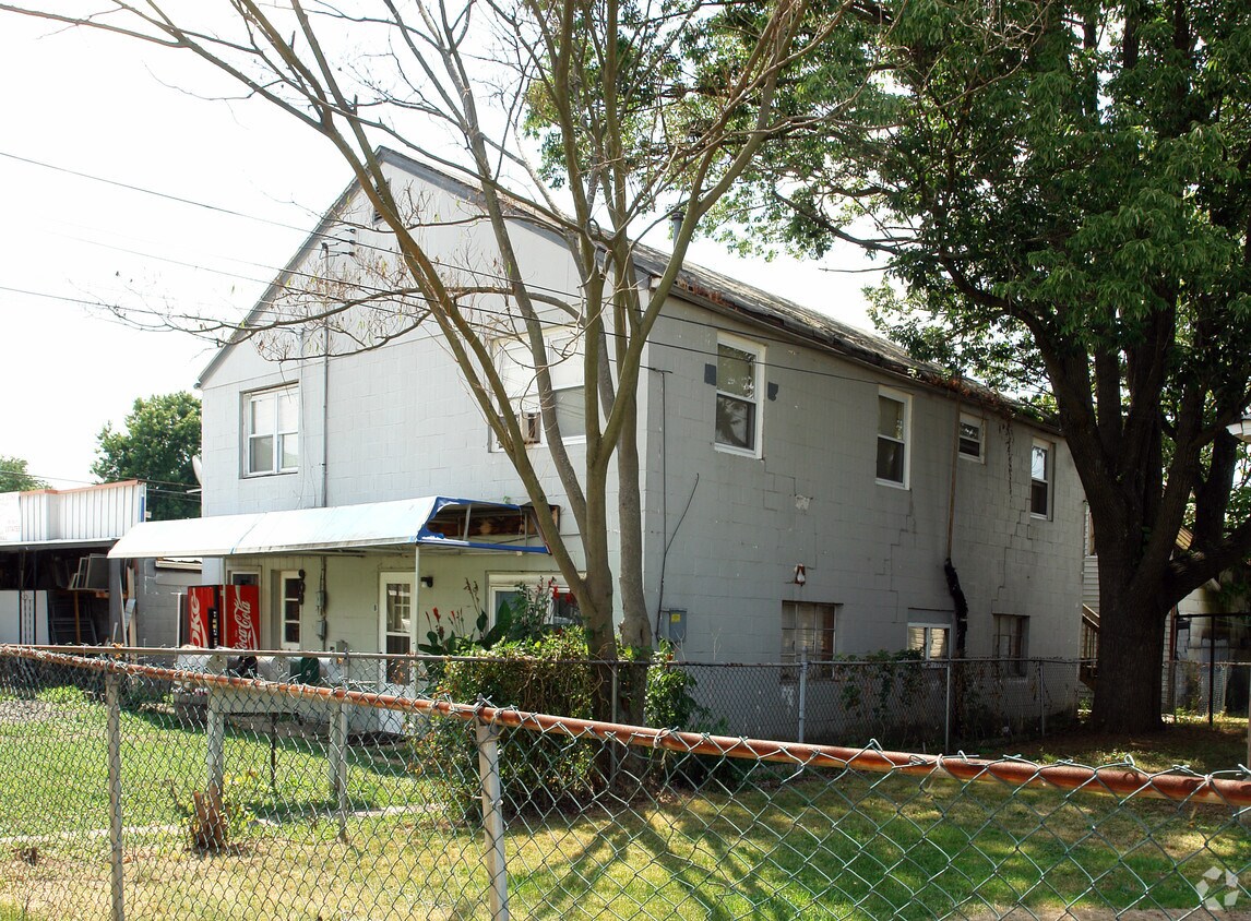 Foto principal - 907-908 Neal St
