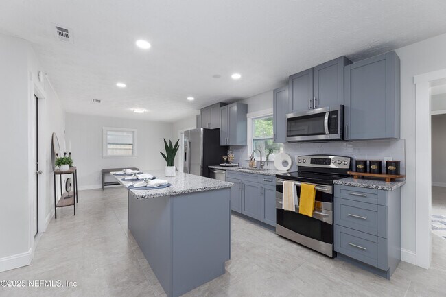 Foto del edificio - 7869 Jolliet Dr