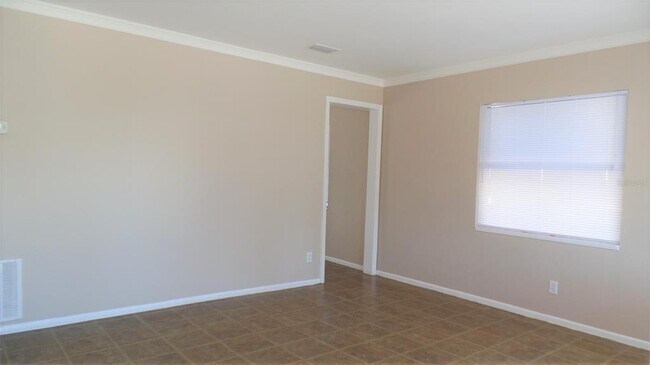Foto del edificio - 4935 Emerson Ave S