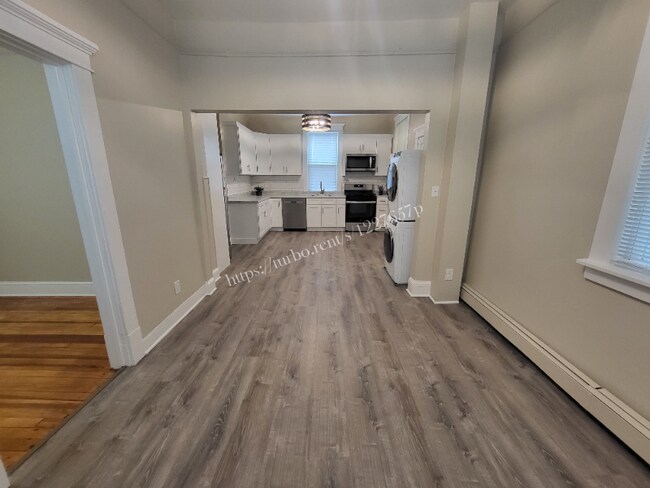 Foto del edificio - 254 Woodbridge Ave