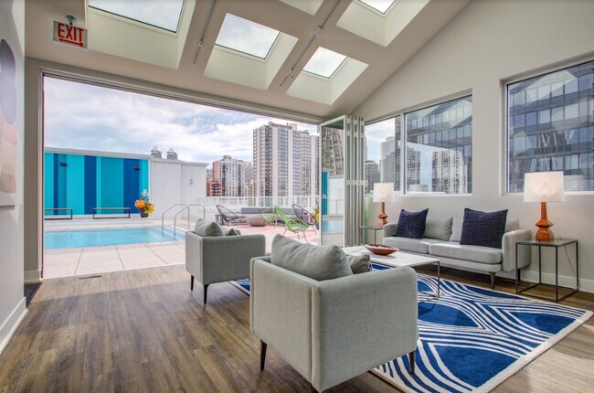 Foto del edificio - 1325 Wells St