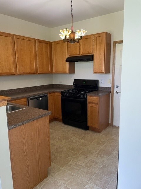 Building Photo - 1495 Cambria Dr