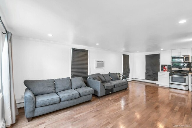 Building Photo - 36B Avenue A