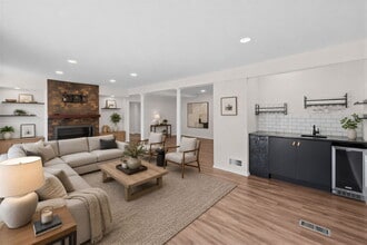Building Photo - 505 Meadow Hall Dr