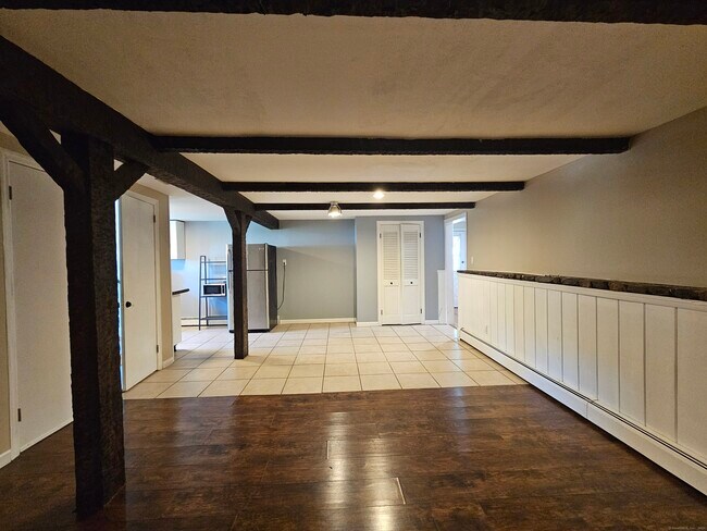 Building Photo - 3 Silent Grove Ct