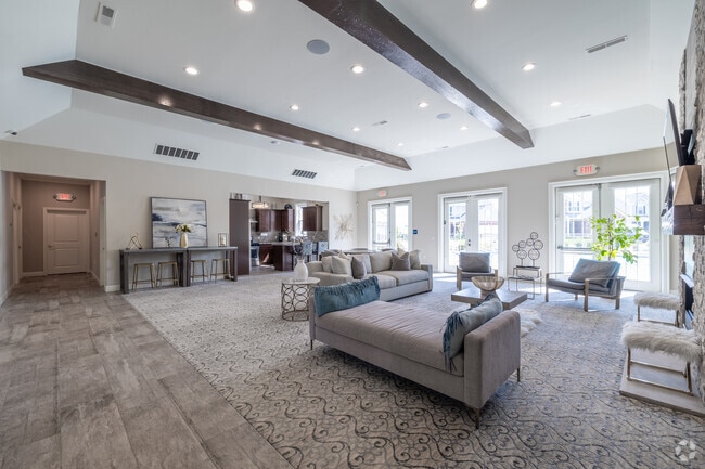 Interior Photo - Mid-Town Park