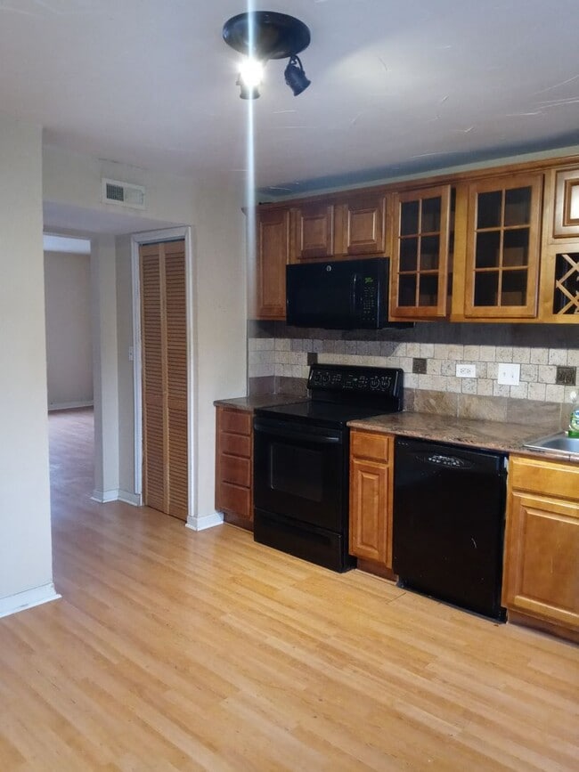 Photo - 9434 E Girard Ave Apartment