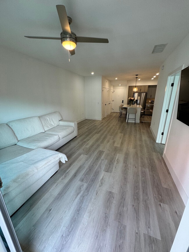 Building Photo - 47 NW 30th St