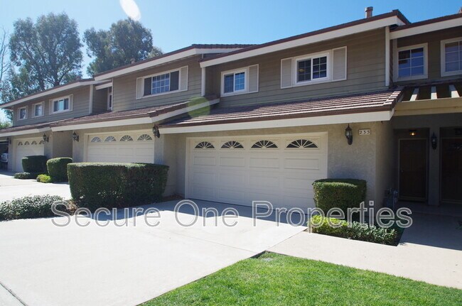 Foto del edificio - 235 Hill Ranch Dr