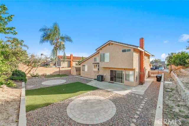 Foto del edificio - 752 Colusa Dr