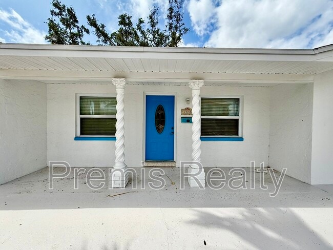 Building Photo - 7838 Causeway Blvd N