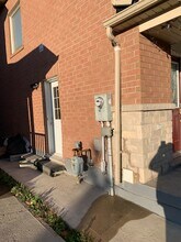 Building Photo - 38 Bottomwood St