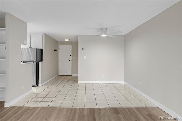 Foto del edificio - 799 Dahlia St