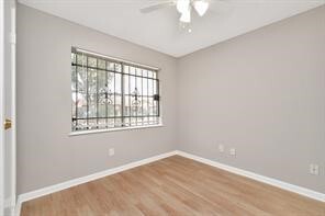 Foto del edificio - 12811 Glen Hollow Dr