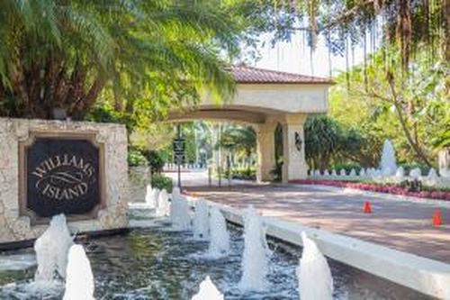 Foto del edificio - 2000 Island Blvd