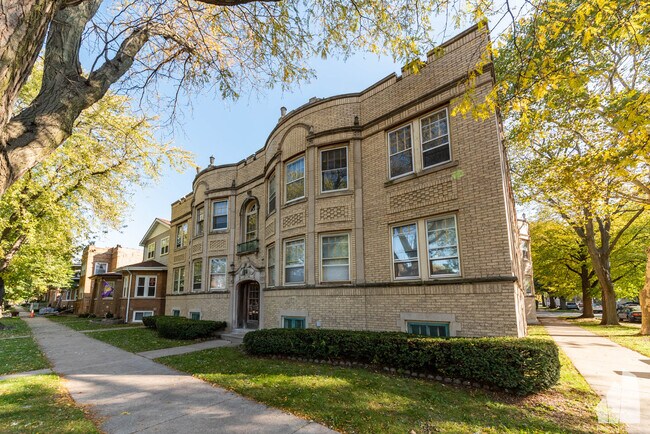 Foto del edificio - 2654 W Ardmore Ave